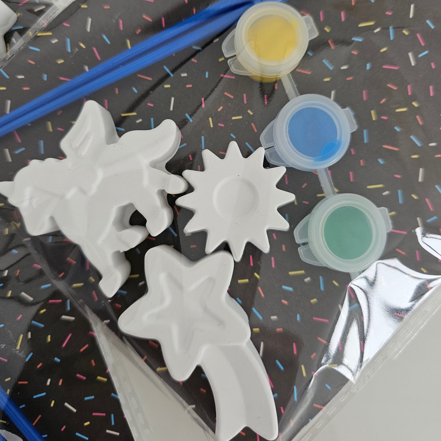 Kit de Peinture sur Céramique - Formes Florales