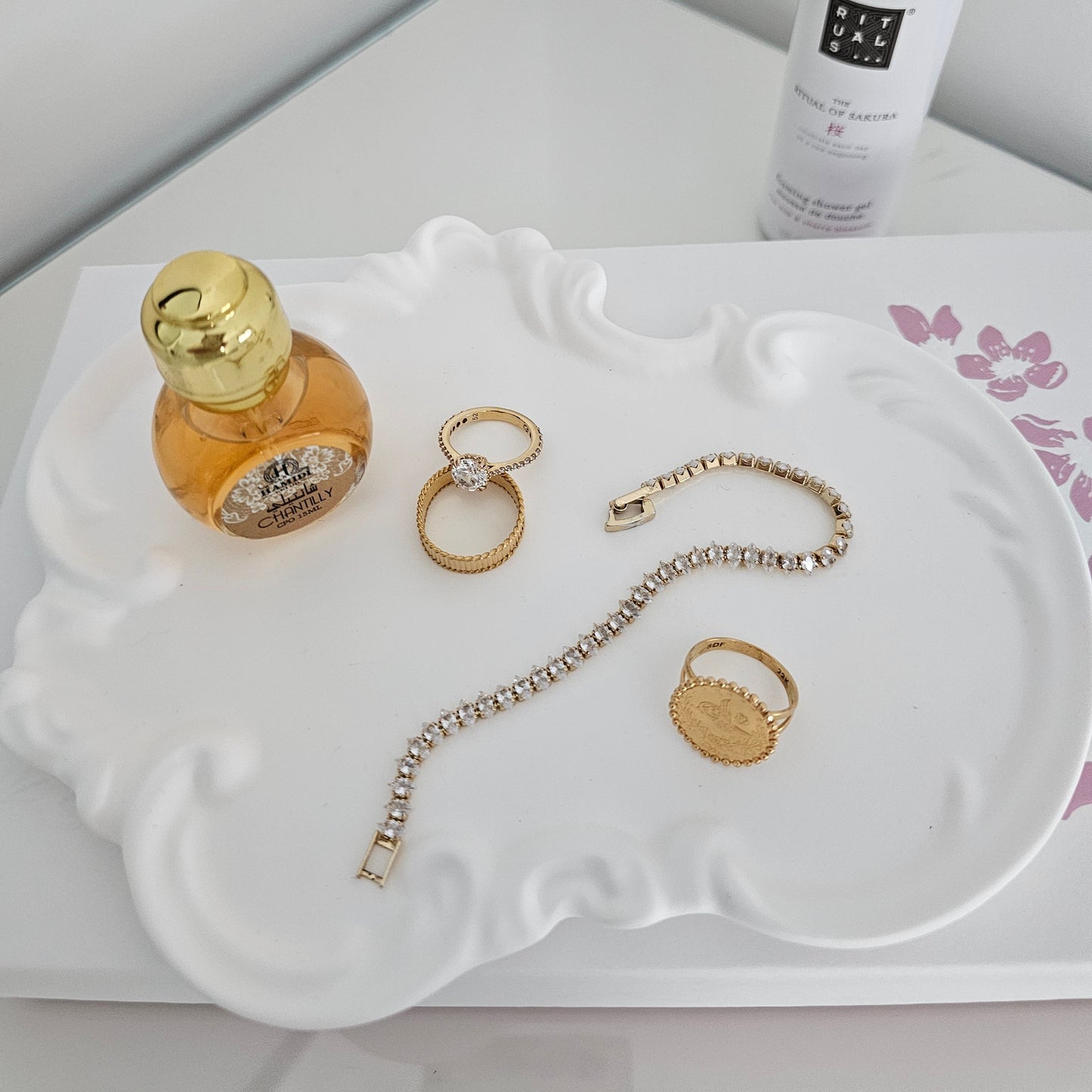 Plateau Céramique à Bijoux – Décoration Florale