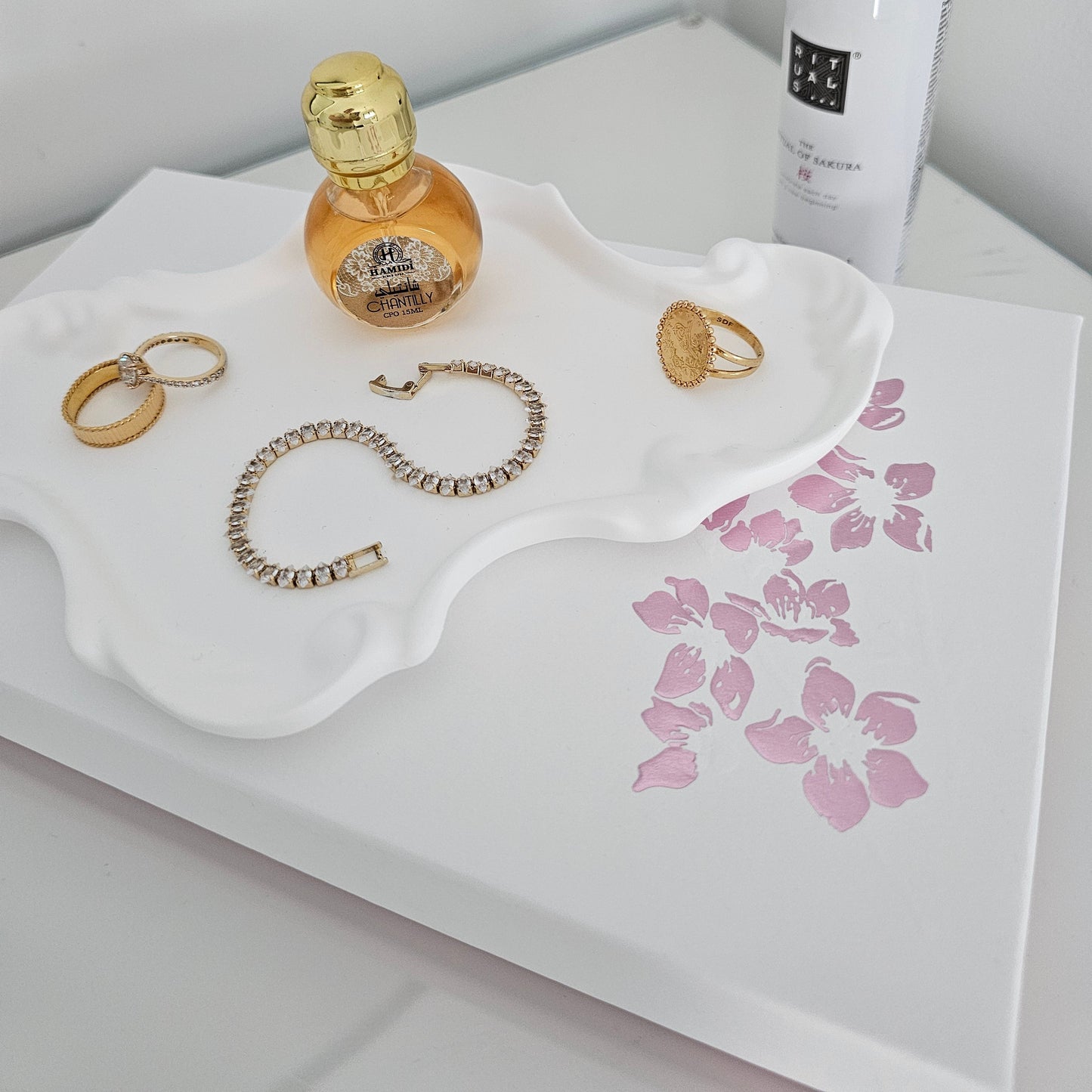 Plateau Céramique à Bijoux – Décoration Florale
