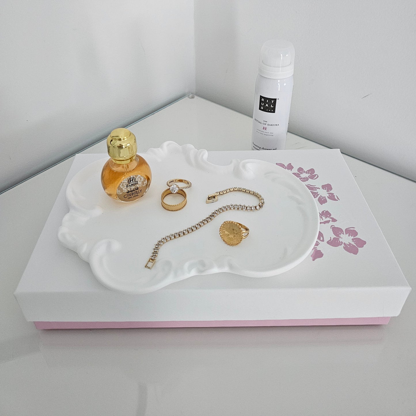 Plateau Céramique à Bijoux – Décoration Florale